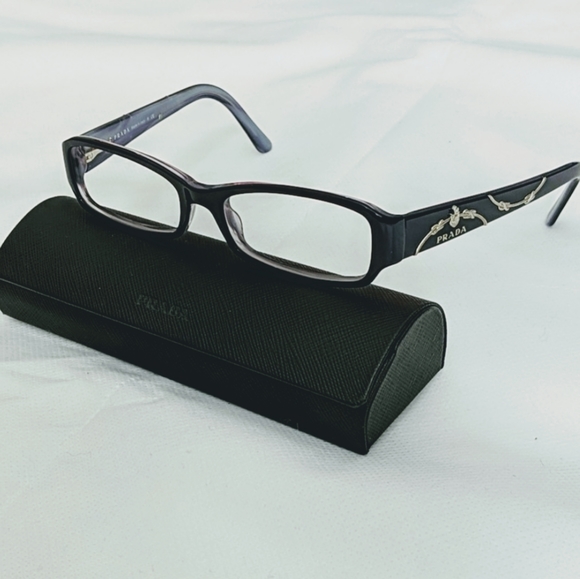 Prada glasses - Picture 1 of 8